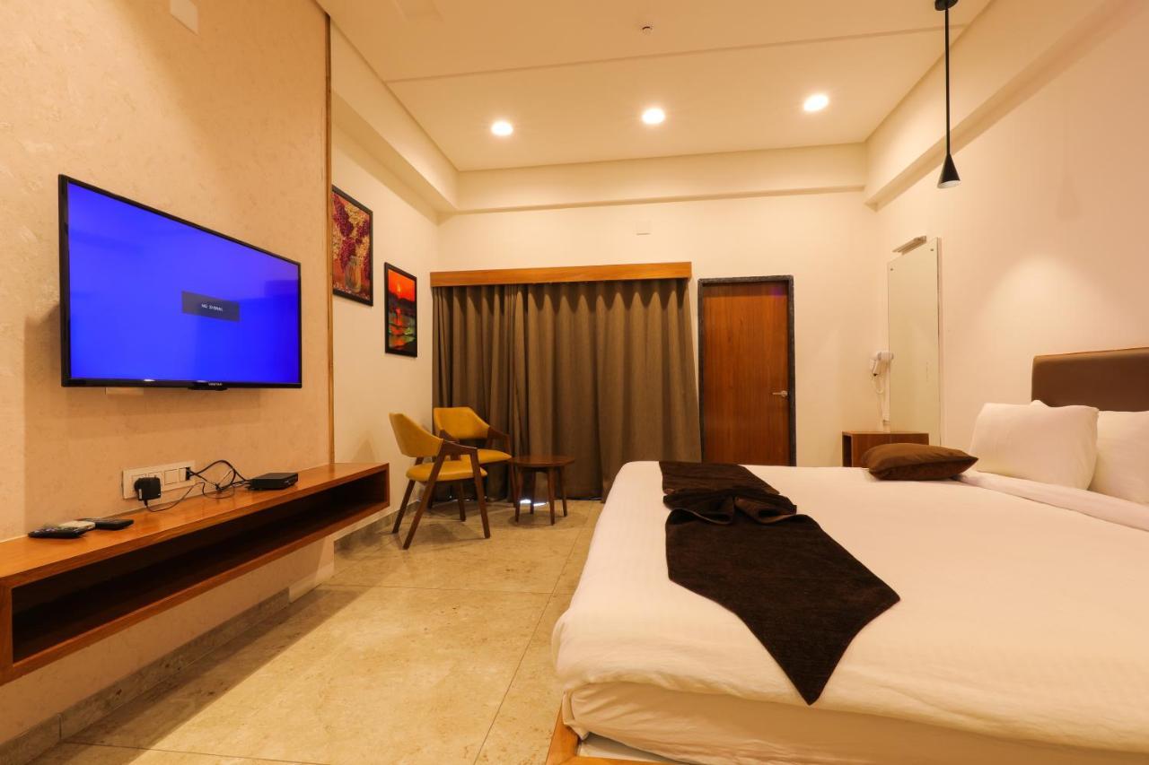 Club Heaven Palanpur Hotel Kültér fotó