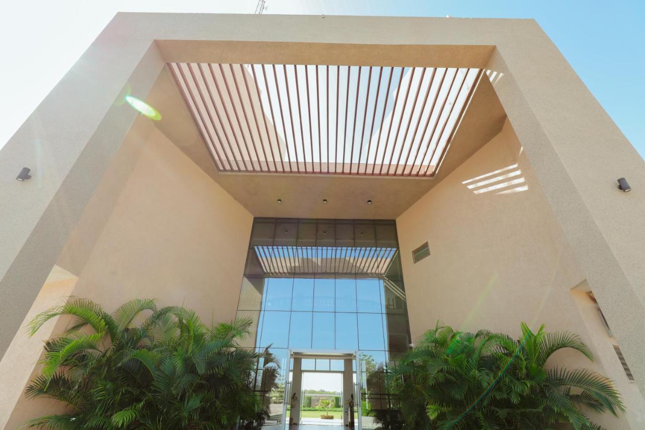 Club Heaven Palanpur Hotel Kültér fotó