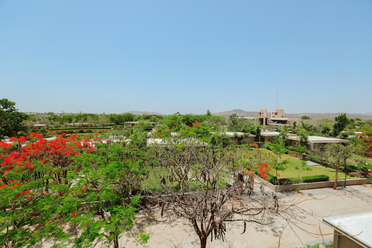 Club Heaven Palanpur Hotel Kültér fotó